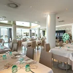 Savini Hotel 4*