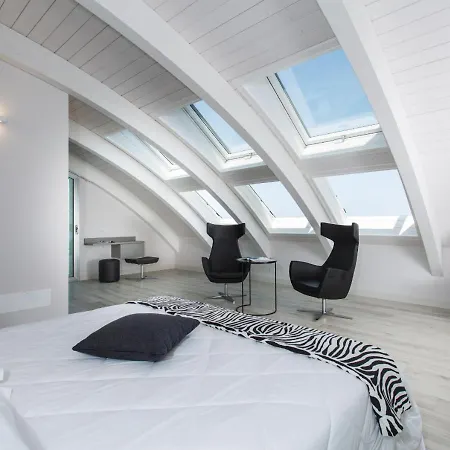 Savini Отель 4*