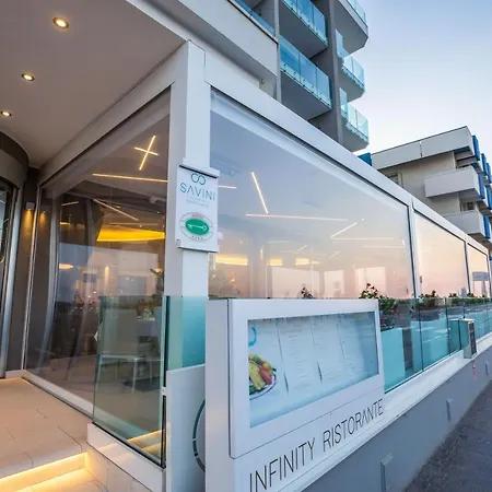 Savini Отель 4*