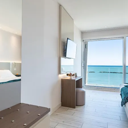 Savini Hotel