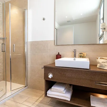 Savini Hotel 4*