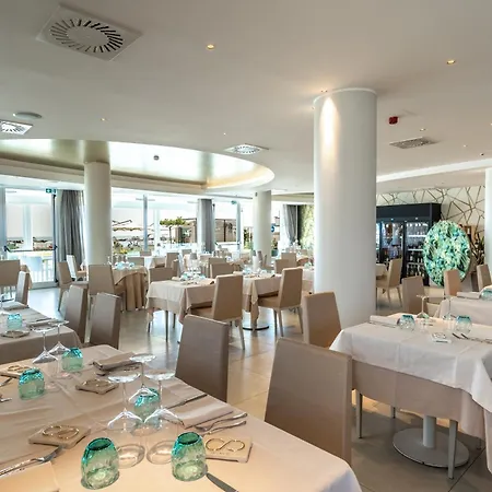 Savini Hotel 4*