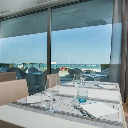 Savini Беллария-Иджеа-Марина