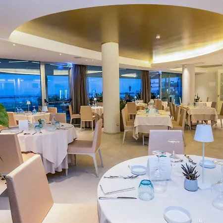 Savini Hotel